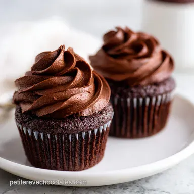 Moist Homemade Chocolate Cupcakes: 30 Min Fiche recette